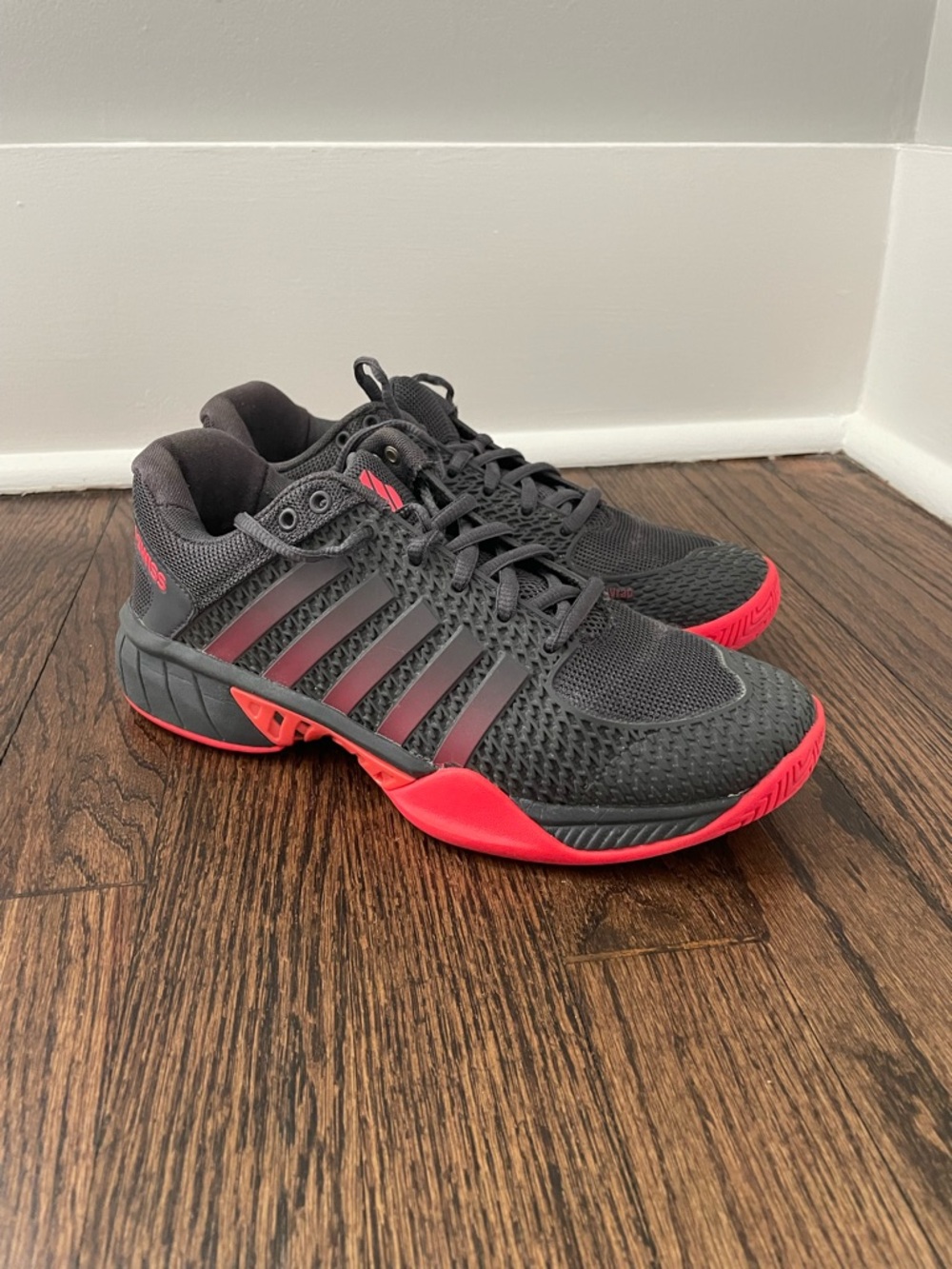 K-Swiss Pickleball Sneakers Gray and Pink size 6.5 non-marking